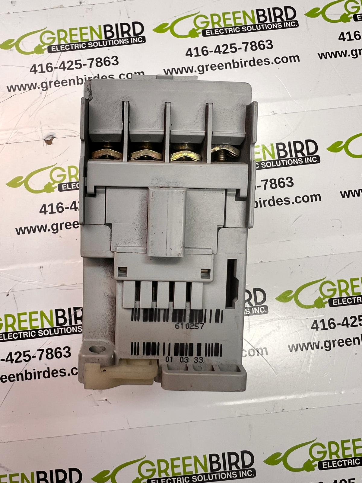 Allen-Bradley 100-C12D10 Contactor, IEC, 12A, 3-Pole, 120VAC Coil, 1NO Auxiliary Contact