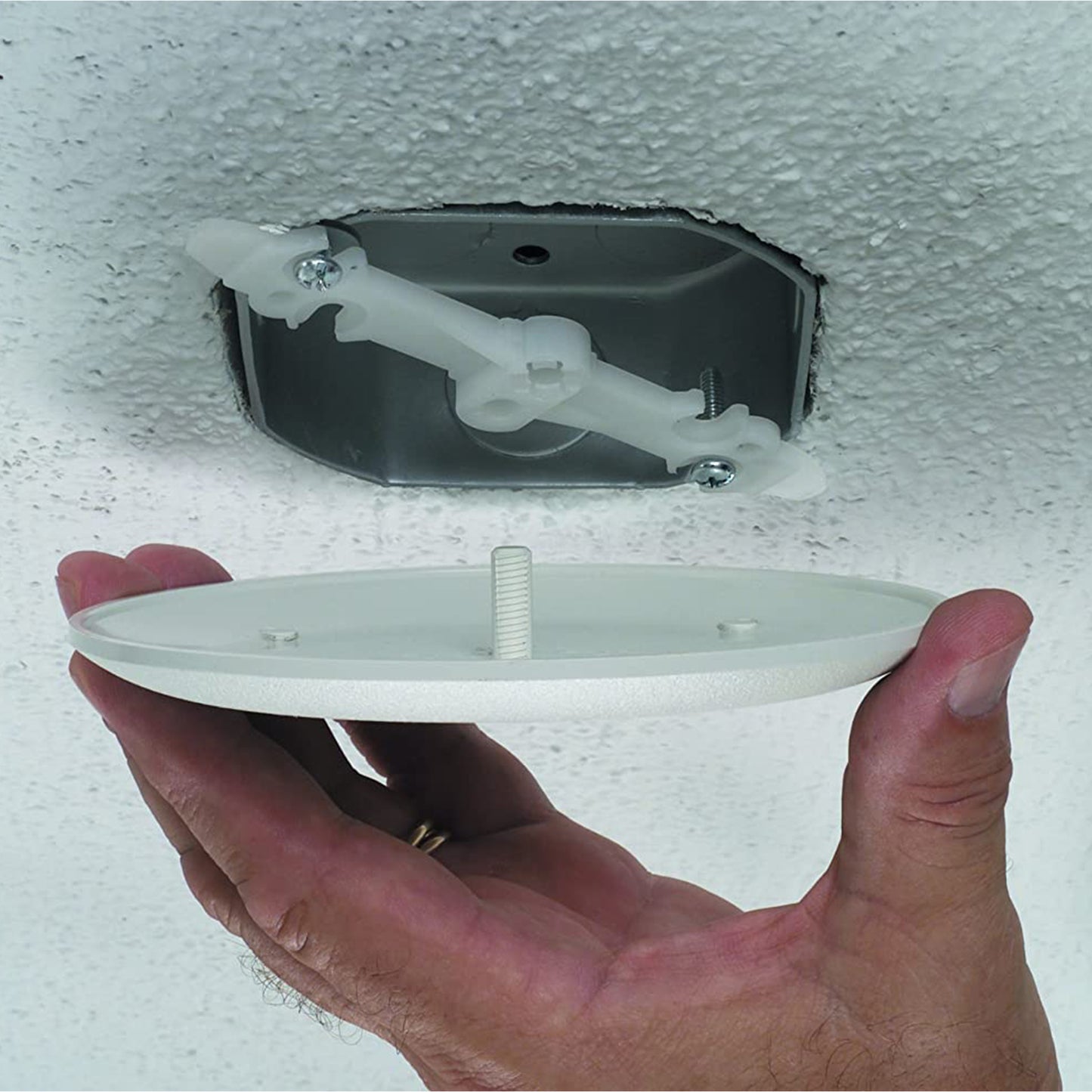 CP-4 Ceiling/Wall box Cover, Plastic