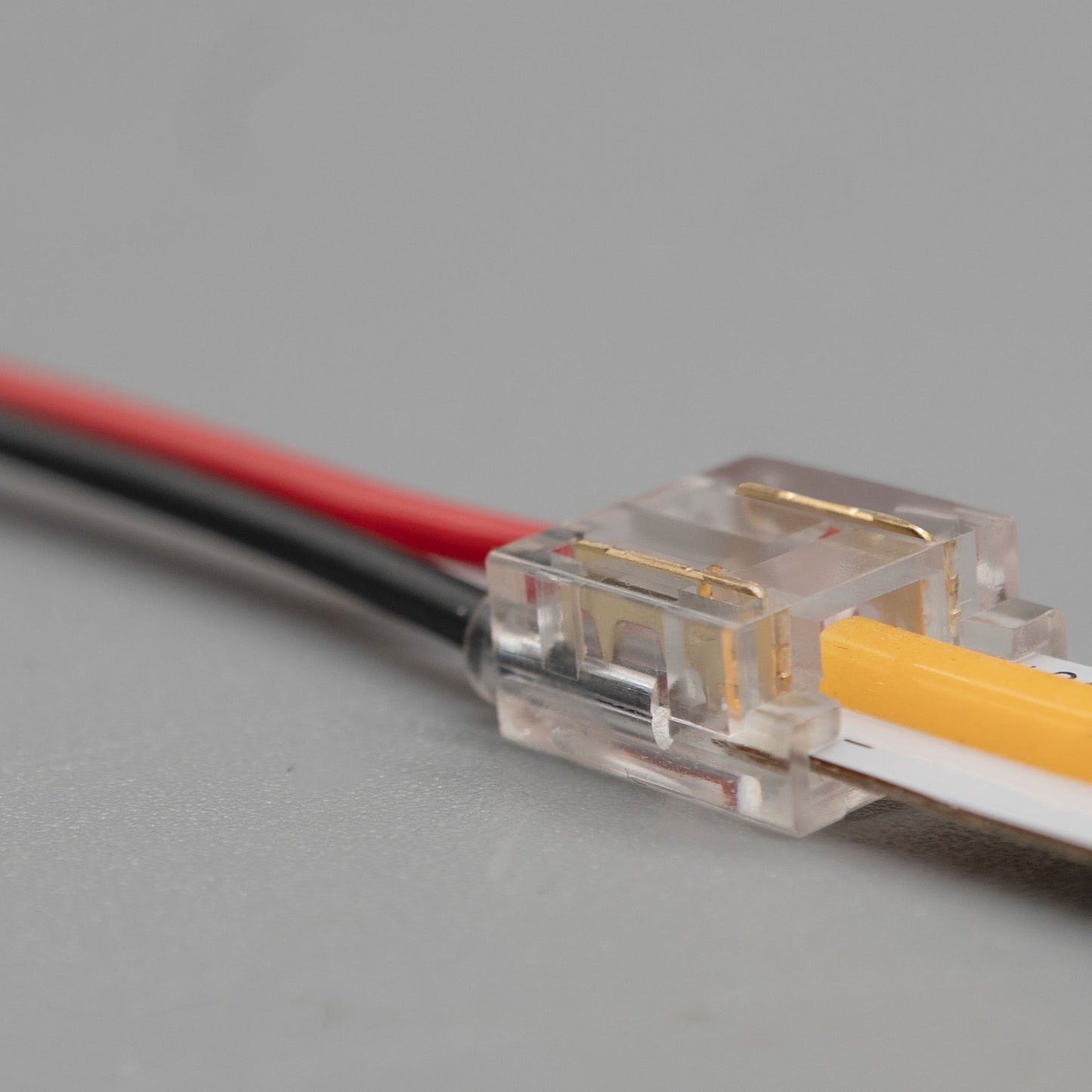 Conector de cinta luminosa Luminiz CNTL302 (no RGB) 