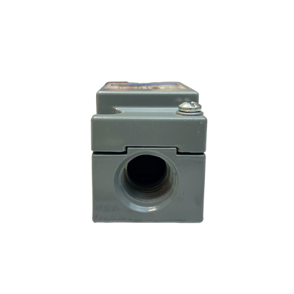 Square D 9007C54N2 Heavy Duty NEMA Limit Switch, 1NO/1NC